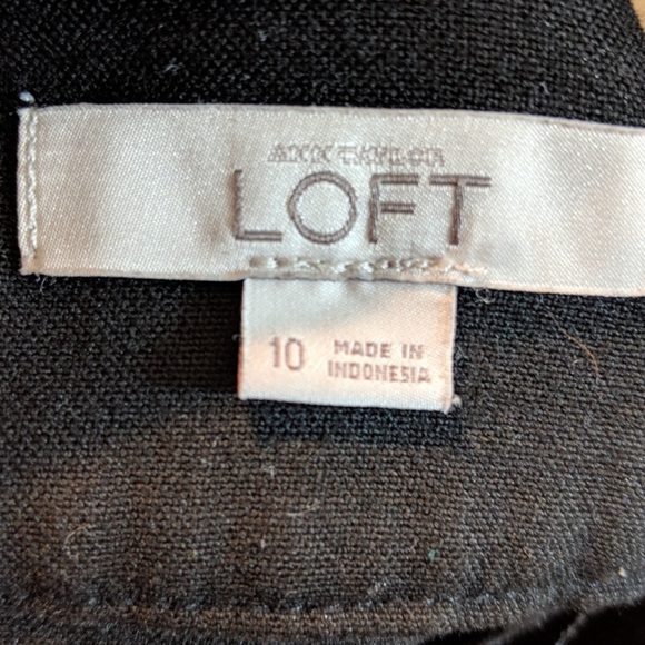 LOFT Black Seamed Pencil Skirt - Picture 6 of 6